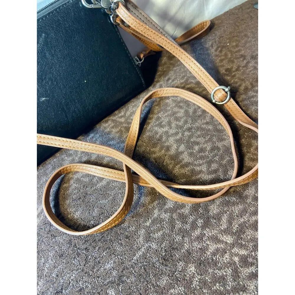The‎ Sak, Iris crossbody, wristlet
